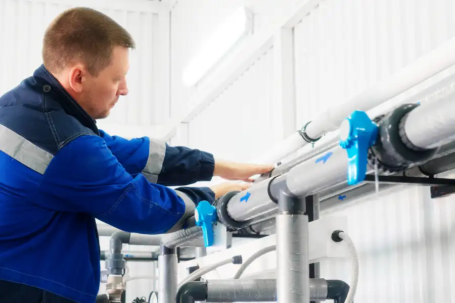 The Role of Contractors in Pump System Design in Orlando, FL